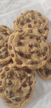 Load image into Gallery viewer, Chocolate Chip Cookies
